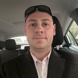 Meet your Posher, Aaron